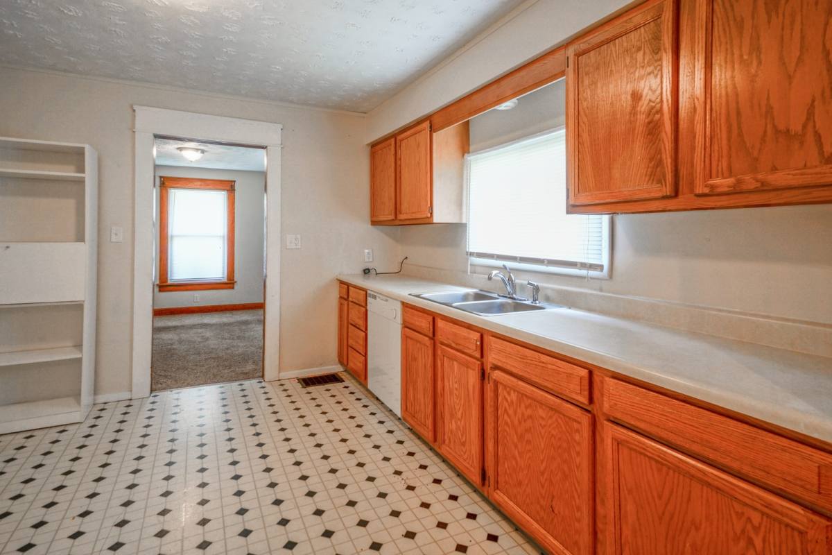 House for rent at 310 E 17th St, Bloomington, IN 47408