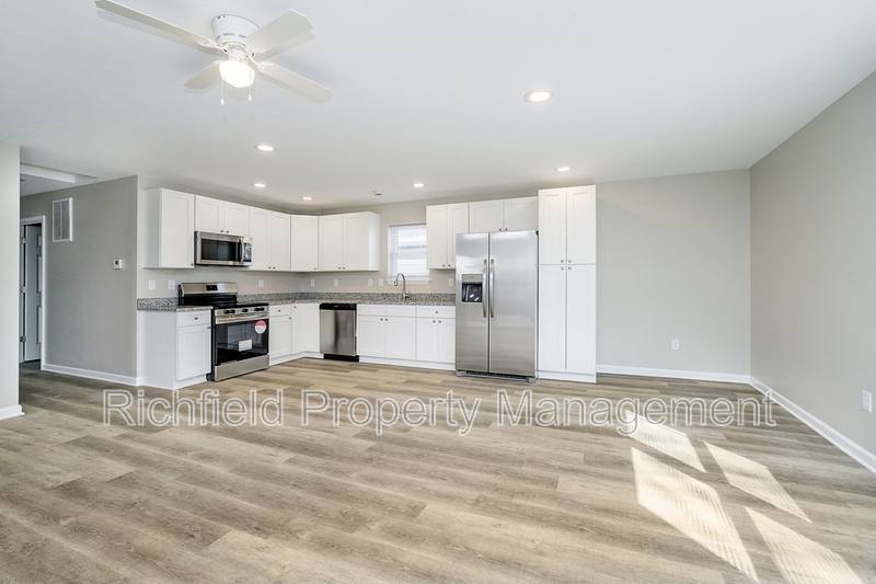 Apartment for rent at 420 S Hamilton Ave #B, Indianapolis, IN 46201