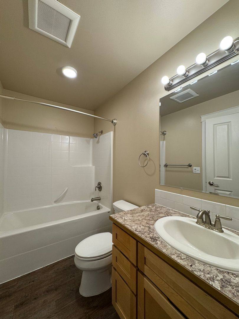 Apartment for rent at 2225 Airport Rd, Ellensburg, WA 98926
