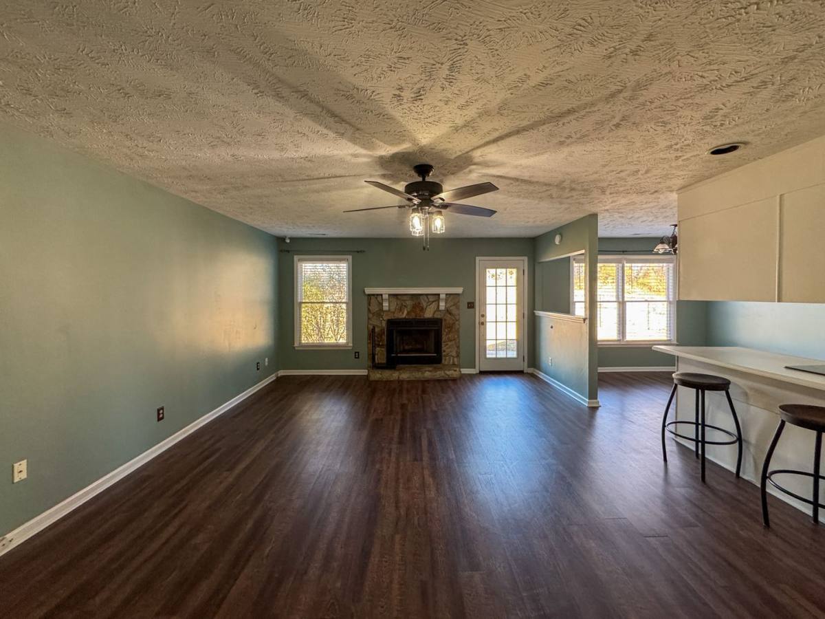 House for rent at 309 Sparrow Dr, Fayetteville, NC 28306