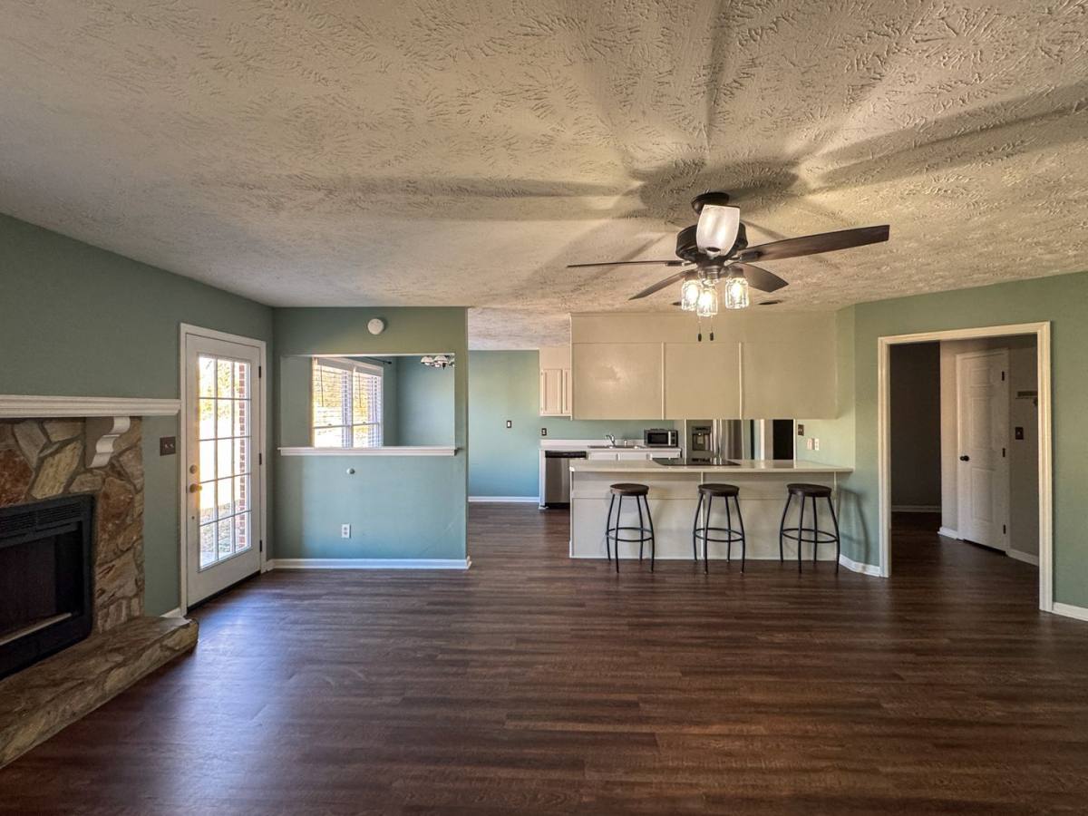 House for rent at 309 Sparrow Dr, Fayetteville, NC 28306