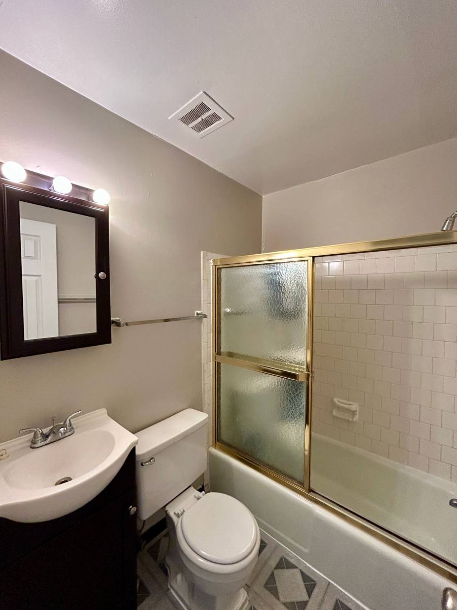 Apartment for rent at 3510 Chamberlayne Ave, Richmond, VA 23227