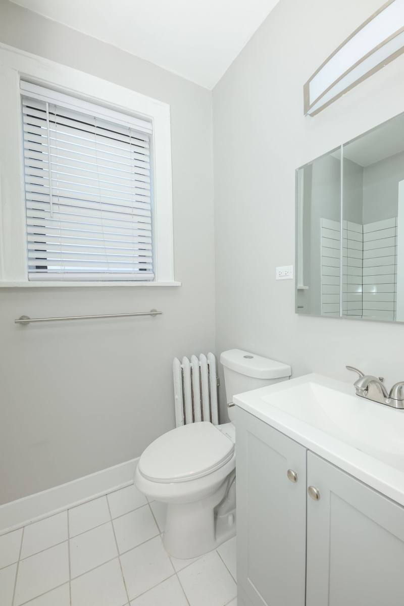 Apartment for rent at 605-617 Hinman Ave, Evanston, IL 60202