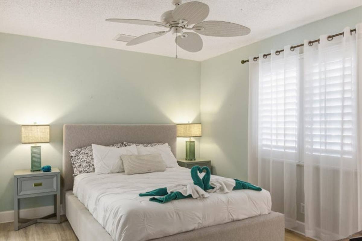 House for rent at 1905 Meadow Court, West Palm Beach, FL 33406