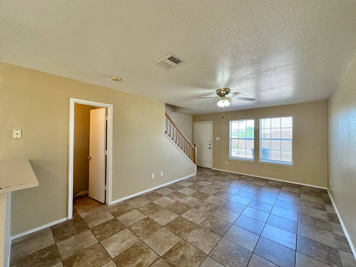 5910 Greengate Dr, Killeen, TX 76543 - Apartment for Rent - Image 5