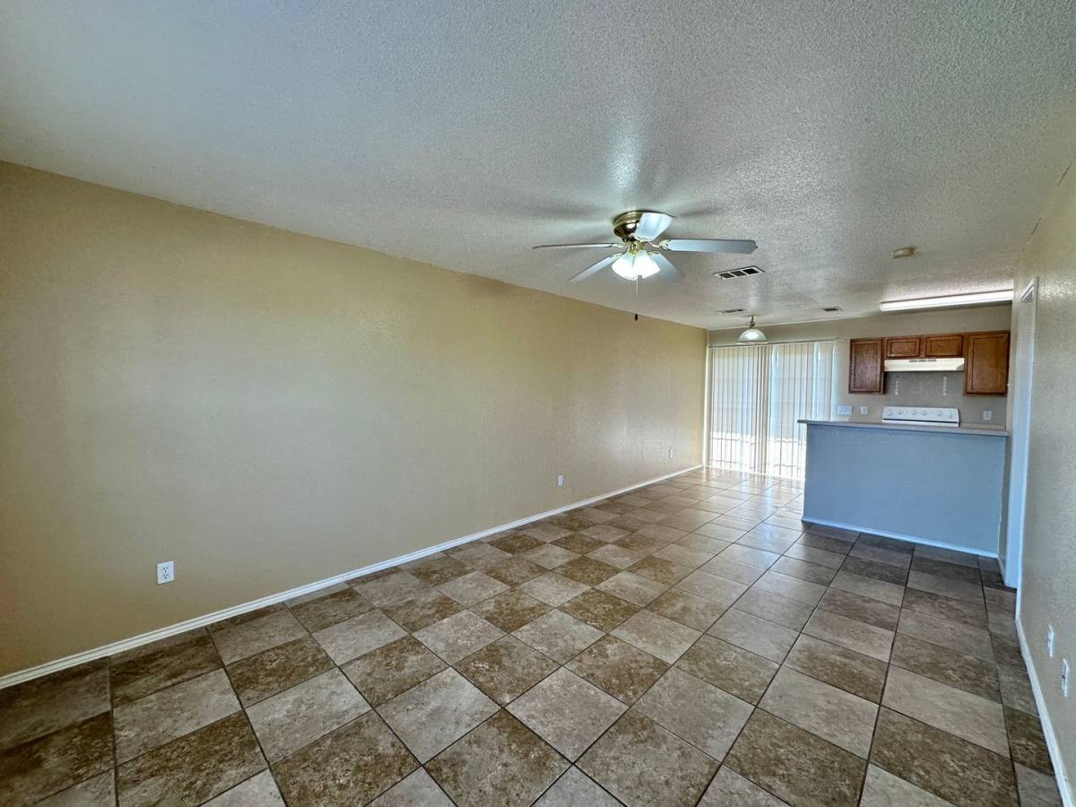 5910 Greengate Dr, Killeen, TX 76543 - Apartment for Rent - Image 3
