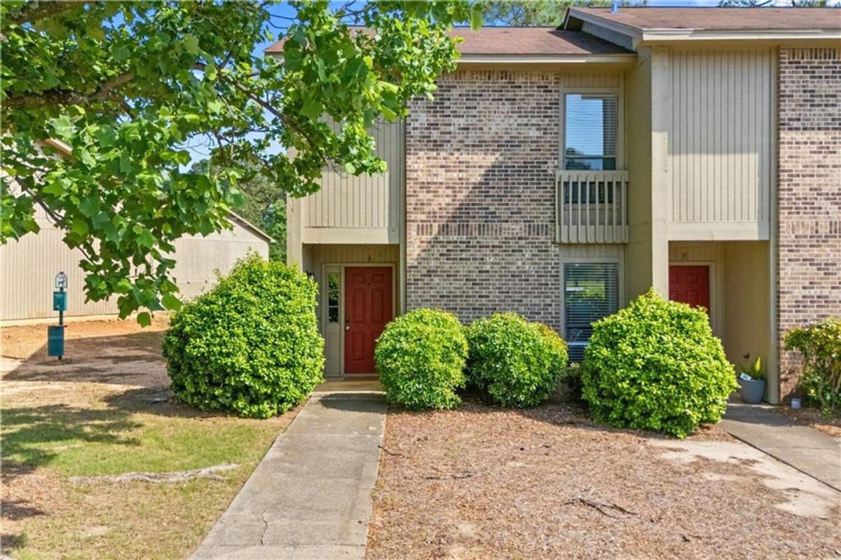 Condo for rent at 1007 Stonegate Dr #A, Auburn, AL 36832