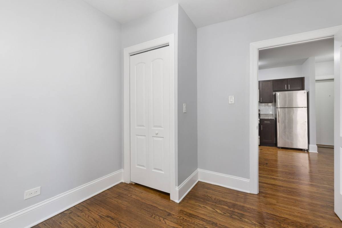 Apartment for rent at 7736-42 N Ashland Ave, Chicago, IL 60626