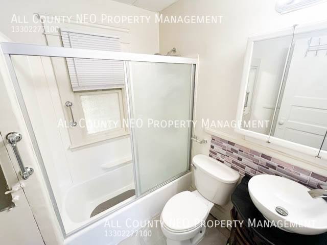 Apartment for rent at 12321 Imperial Ave #DOWN, Cleveland, OH 44120