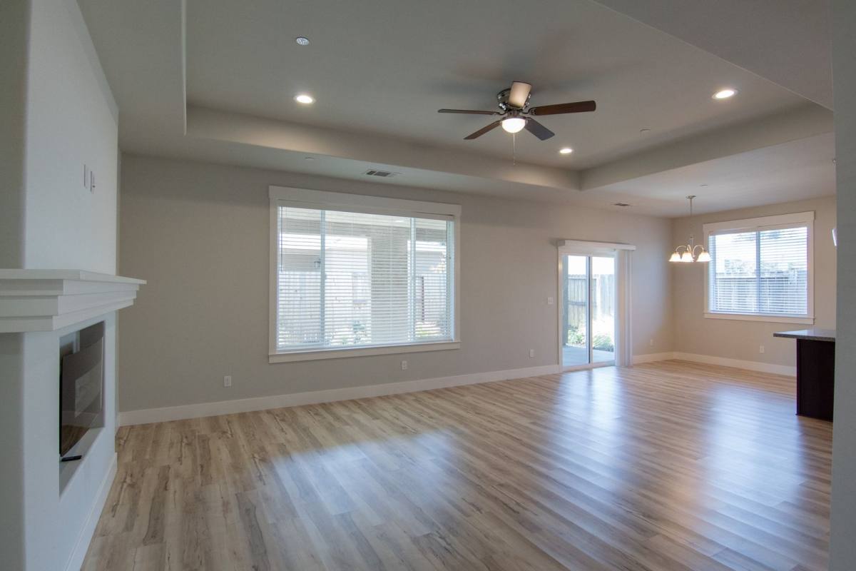 Apartment for rent at 6053 Fallworth Dr, Redding, CA 96003