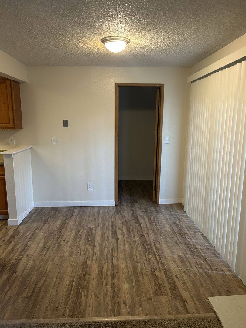 Apartment for rent at 31 S 342nd Place, Federal Way, WA 98003