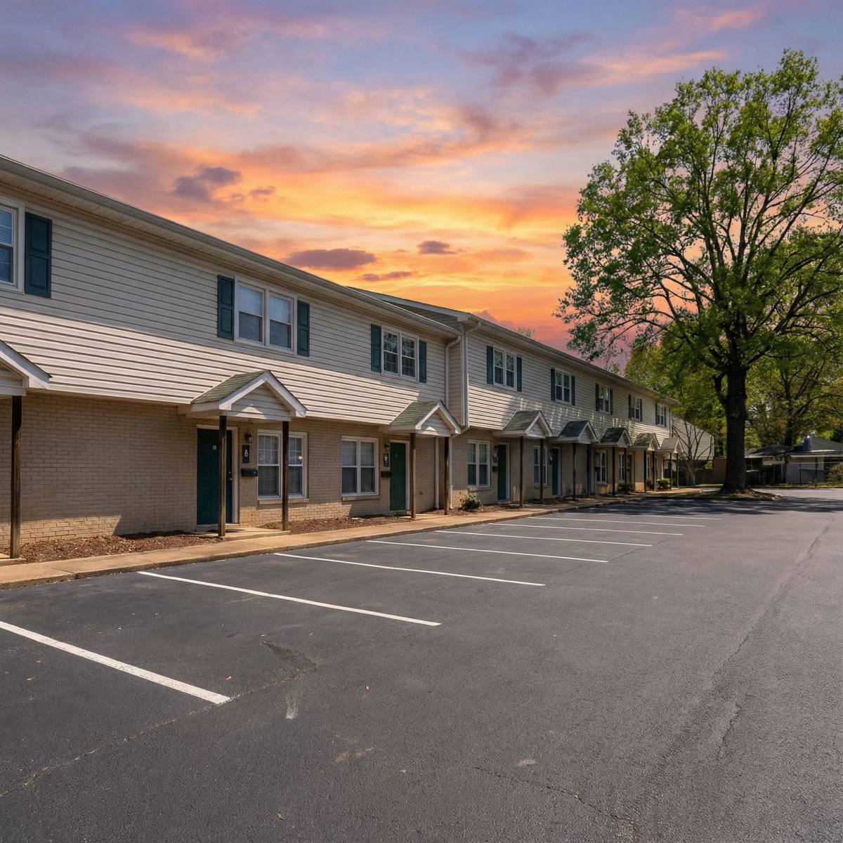 Townhouse for rent at 601 Key St, Charlotte, NC 28208