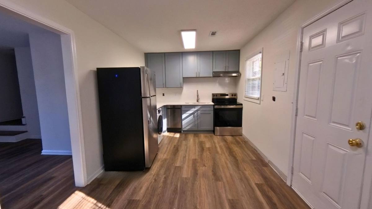 Townhouse for rent at 601 Key St, Charlotte, NC 28208