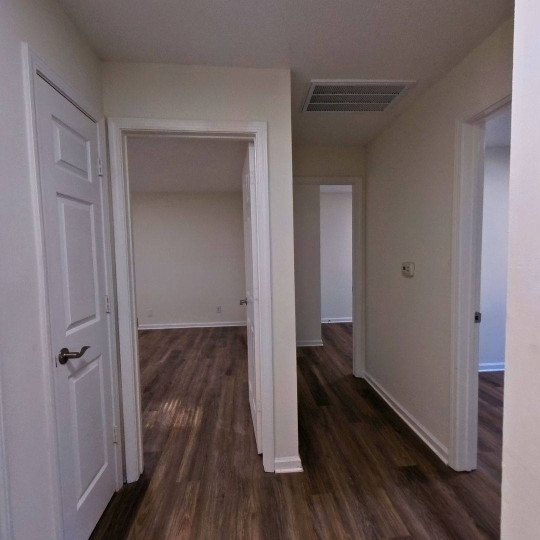Townhouse for rent at 601 Key St, Charlotte, NC 28208