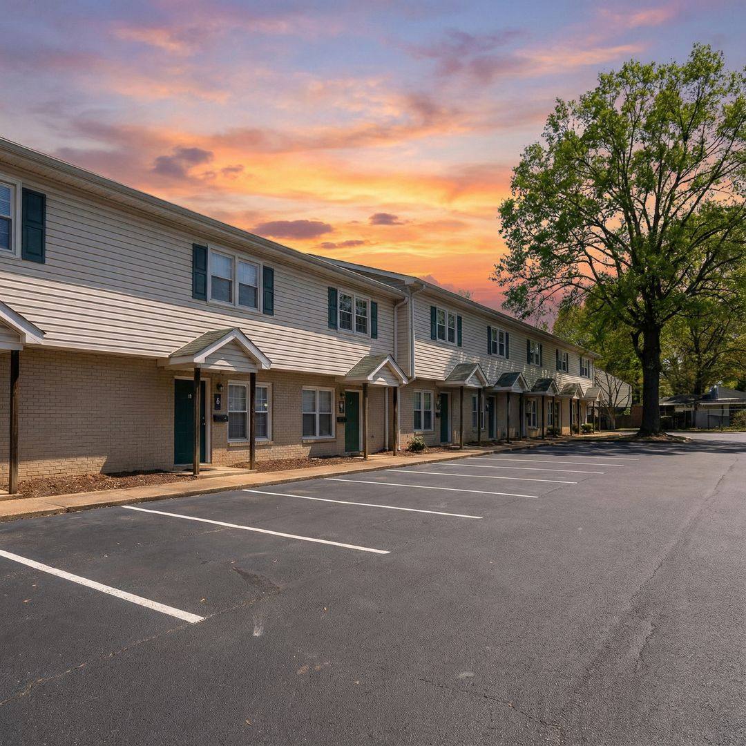 Townhouse for rent at 601 Key St, Charlotte, NC 28208