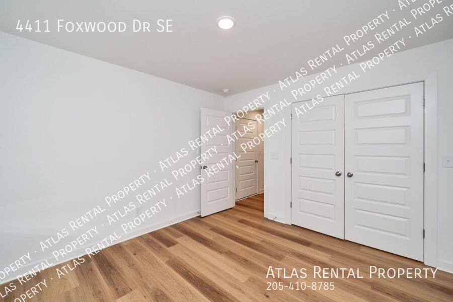 House for rent at 4411 Foxwood Dr SE, Decatur, AL 35603