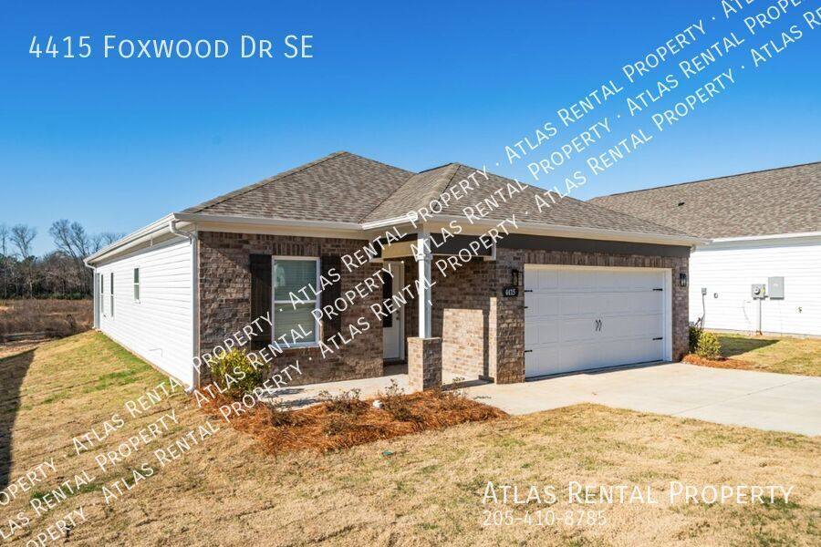 House for rent at 4415 Foxwood Dr SE, Decatur, AL 35603