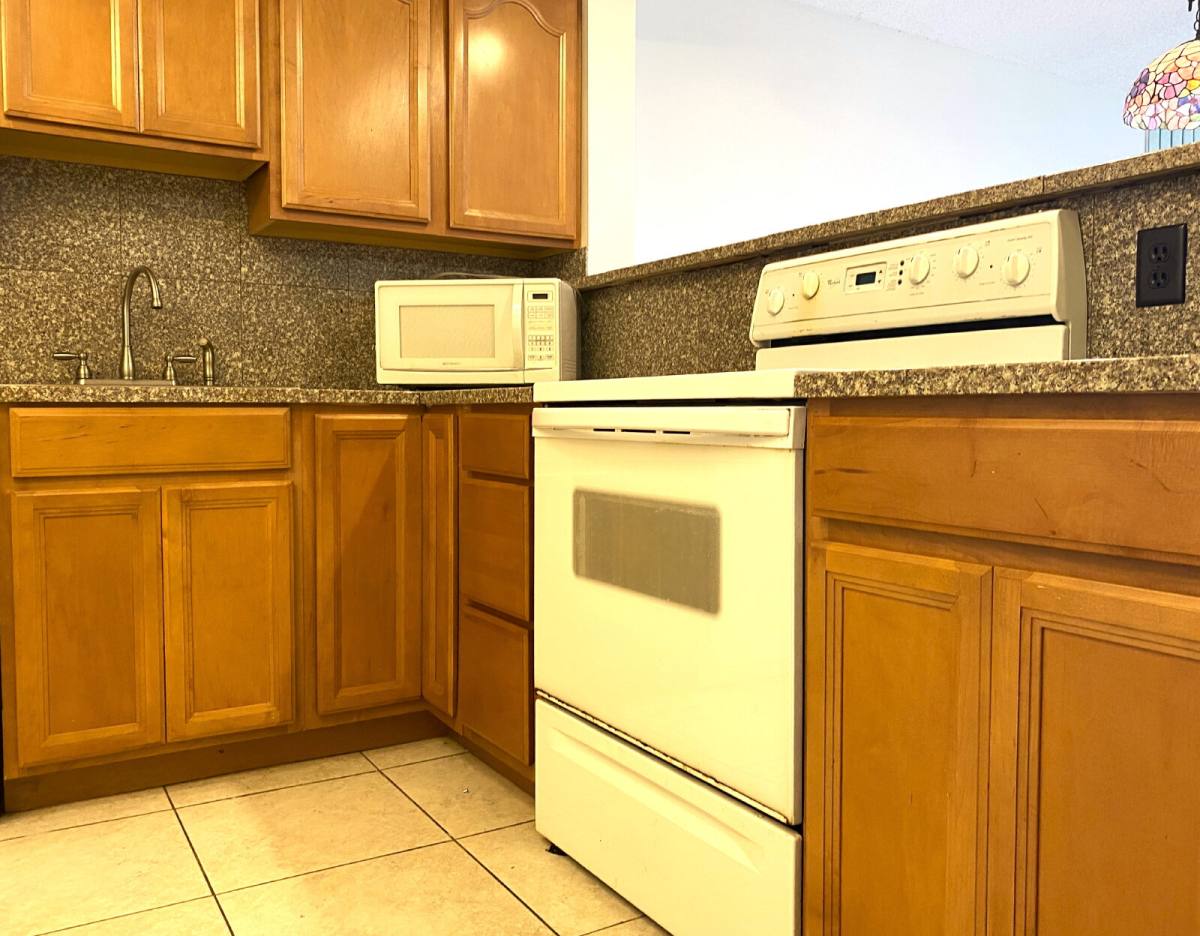 Apartment for rent at 2322 S Cypress Bend #711 Building D, Pompano Beach, FL 33069