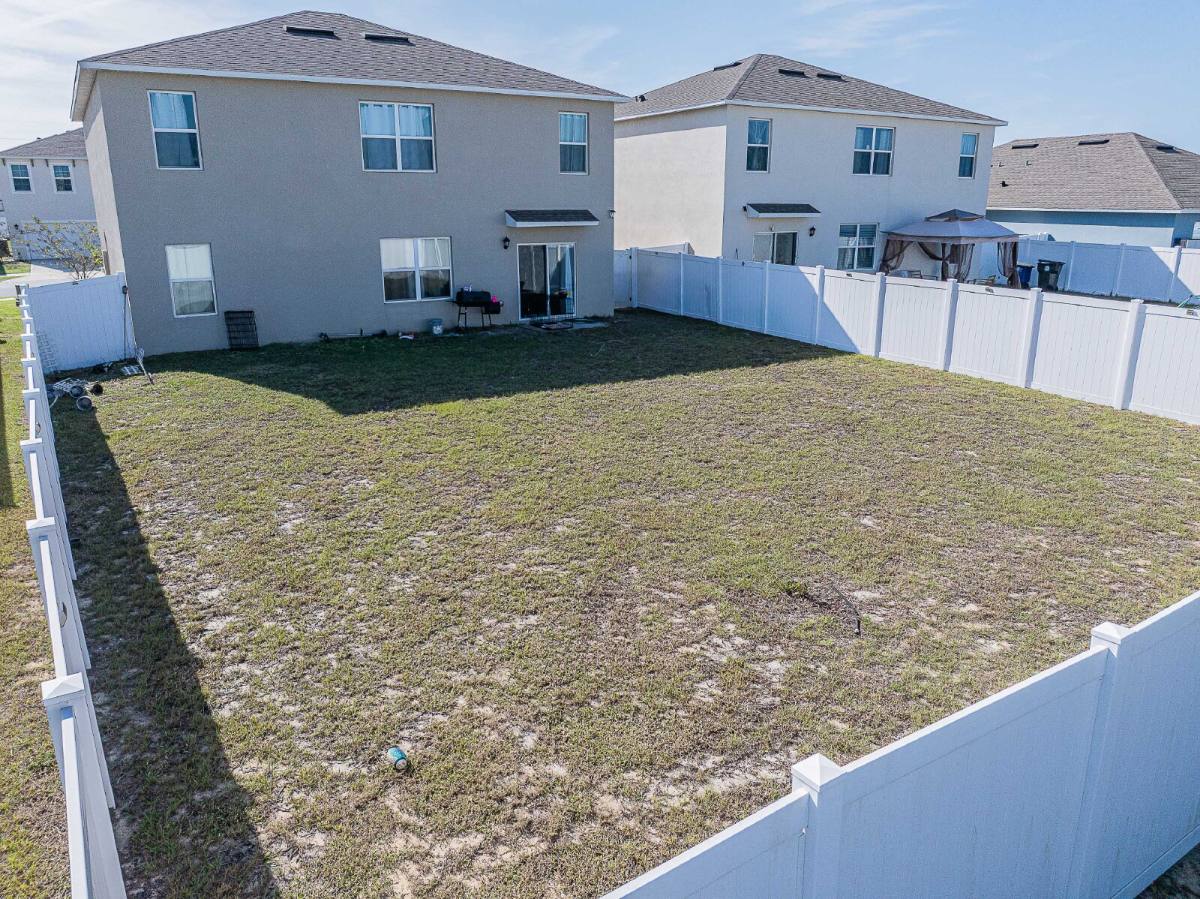 House for rent at 3883 Resting Robin Ave, Bartow, FL 33830