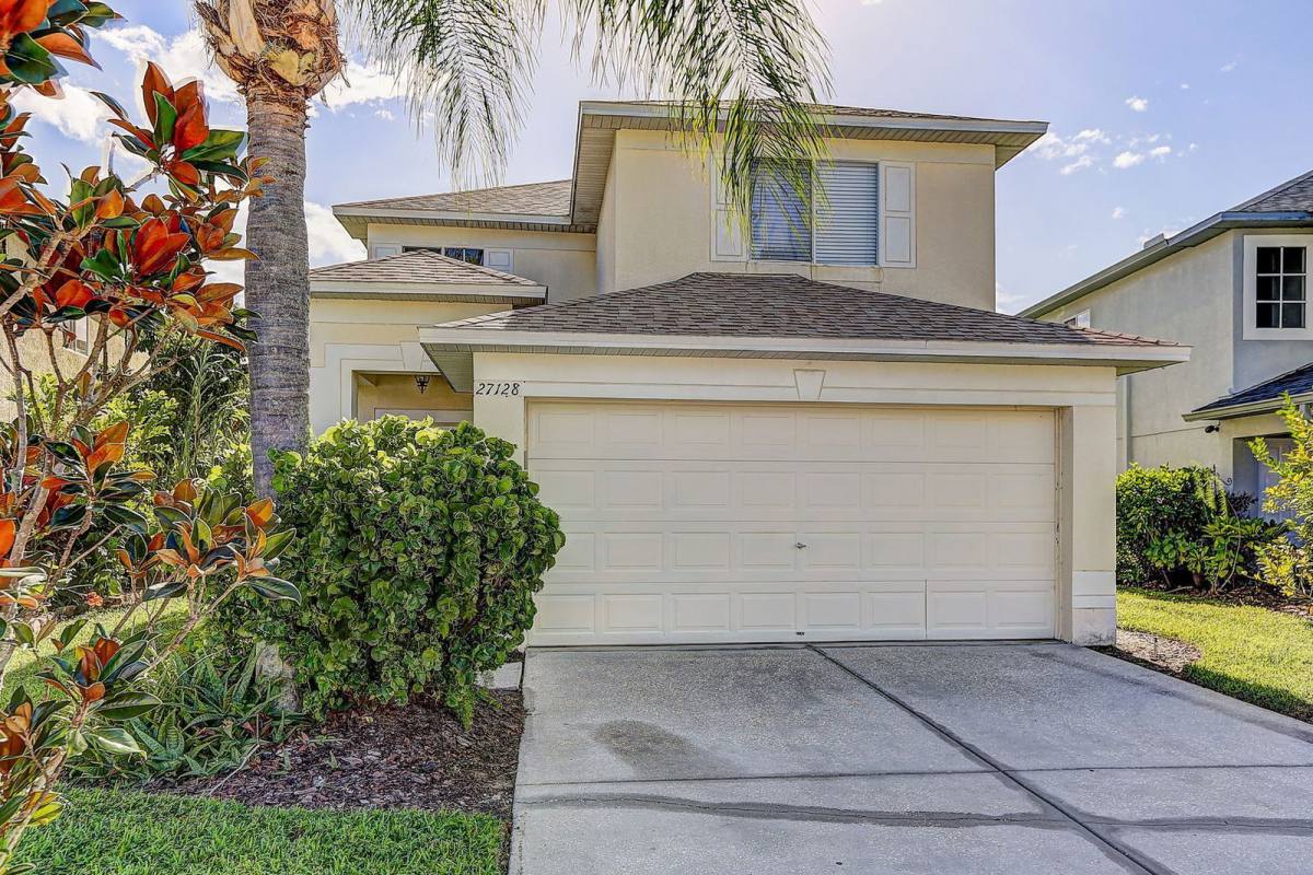 House for rent at 27128 Big Sur Dr, Wesley Chapel, FL 33544