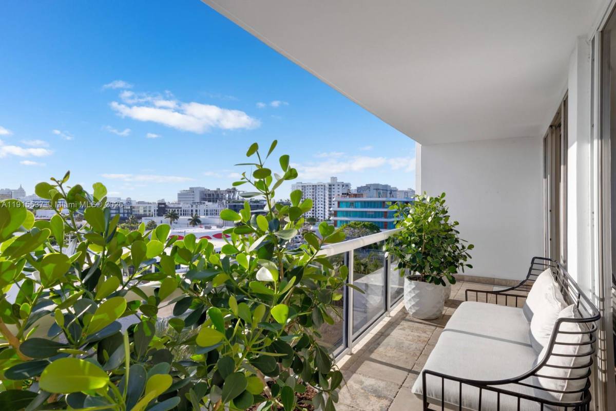 Condo for rent at 1800 Sunset Harbour Dr, Miami Beach, FL 33139