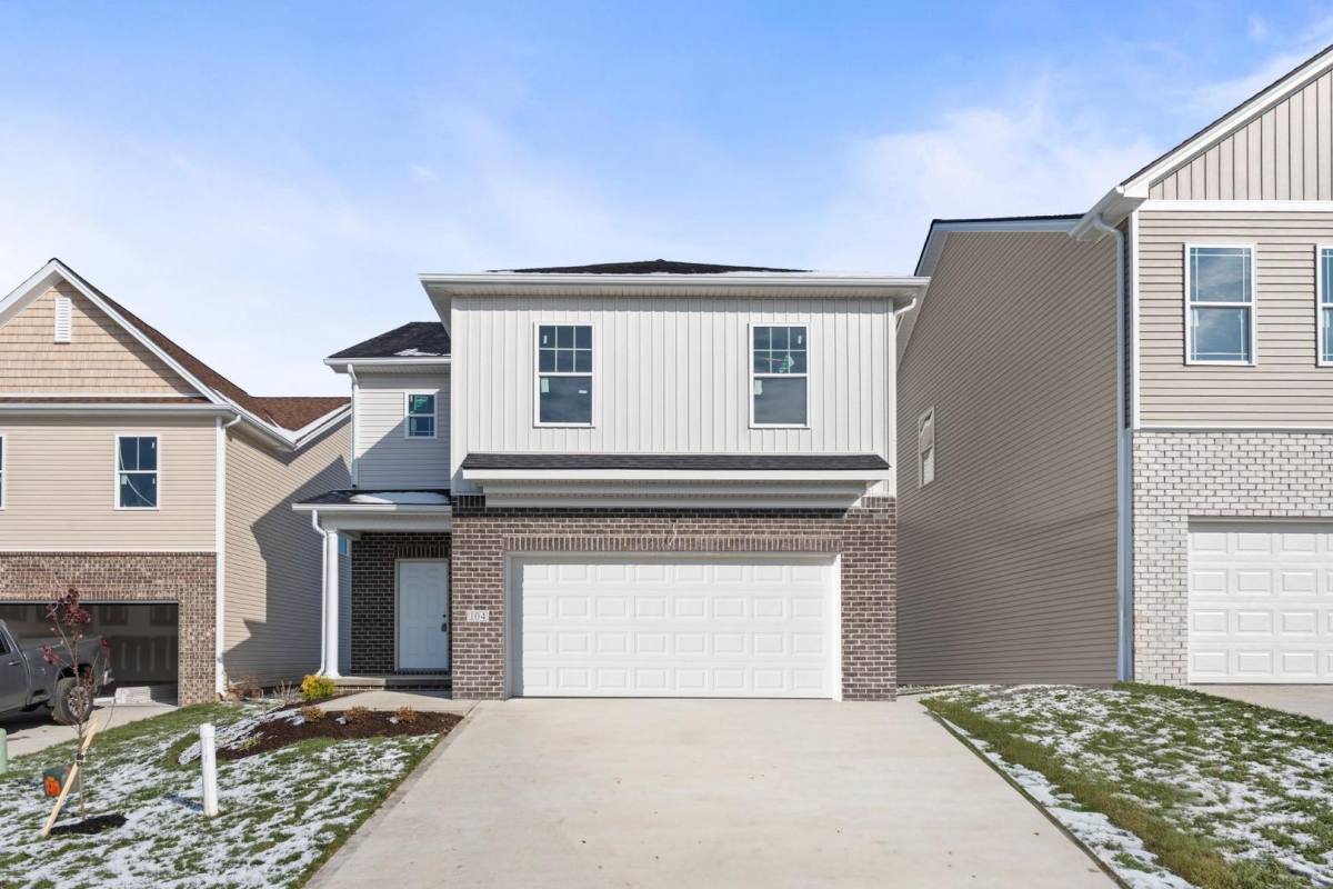 House for rent at 104 Lambert Field #EL, Nicholasville, KY 40356