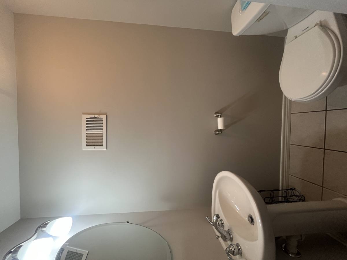 Townhouse for rent at 1265 Washington Blvd, Baltimore, MD 21230