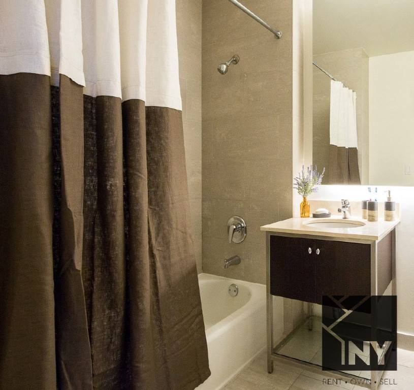 Apartment for rent at 90 Albany St #17D, New York, NY 10006