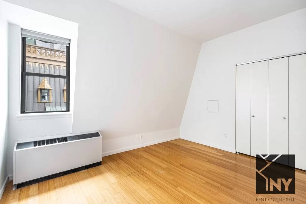 Apartment for rent at 90 Albany St #17D, New York, NY 10006
