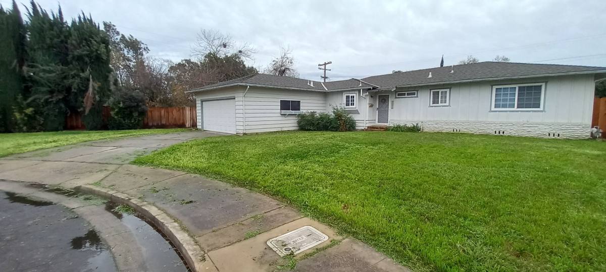 House for rent at 3342 El Capitain Court, Merced, CA 95340