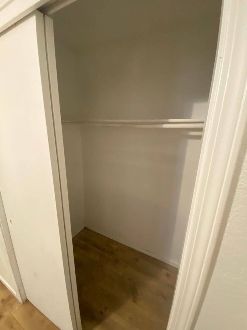 Apartment for rent at 919-923 Alvarado Dr SE, Albuquerque, NM 87108