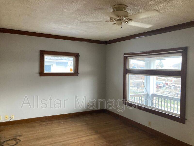House for rent at 4115 Henritze Ave, Cleveland, OH 44109