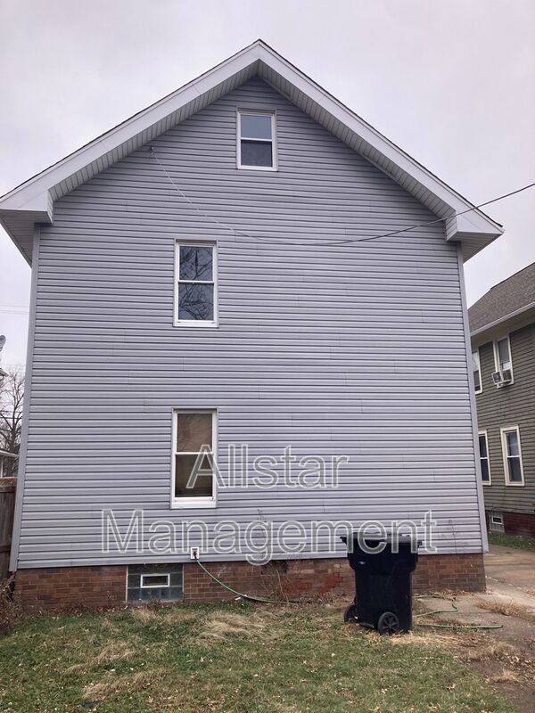 House for rent at 4115 Henritze Ave, Cleveland, OH 44109