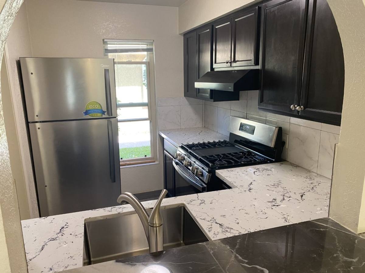 Townhouse for rent at 1206 Dana Dr, Fairfield, CA 94533