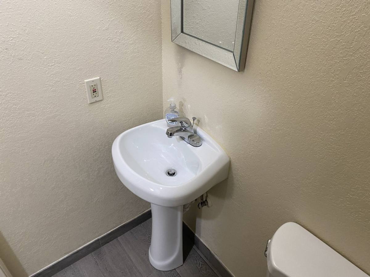 Townhouse for rent at 1206 Dana Dr, Fairfield, CA 94533