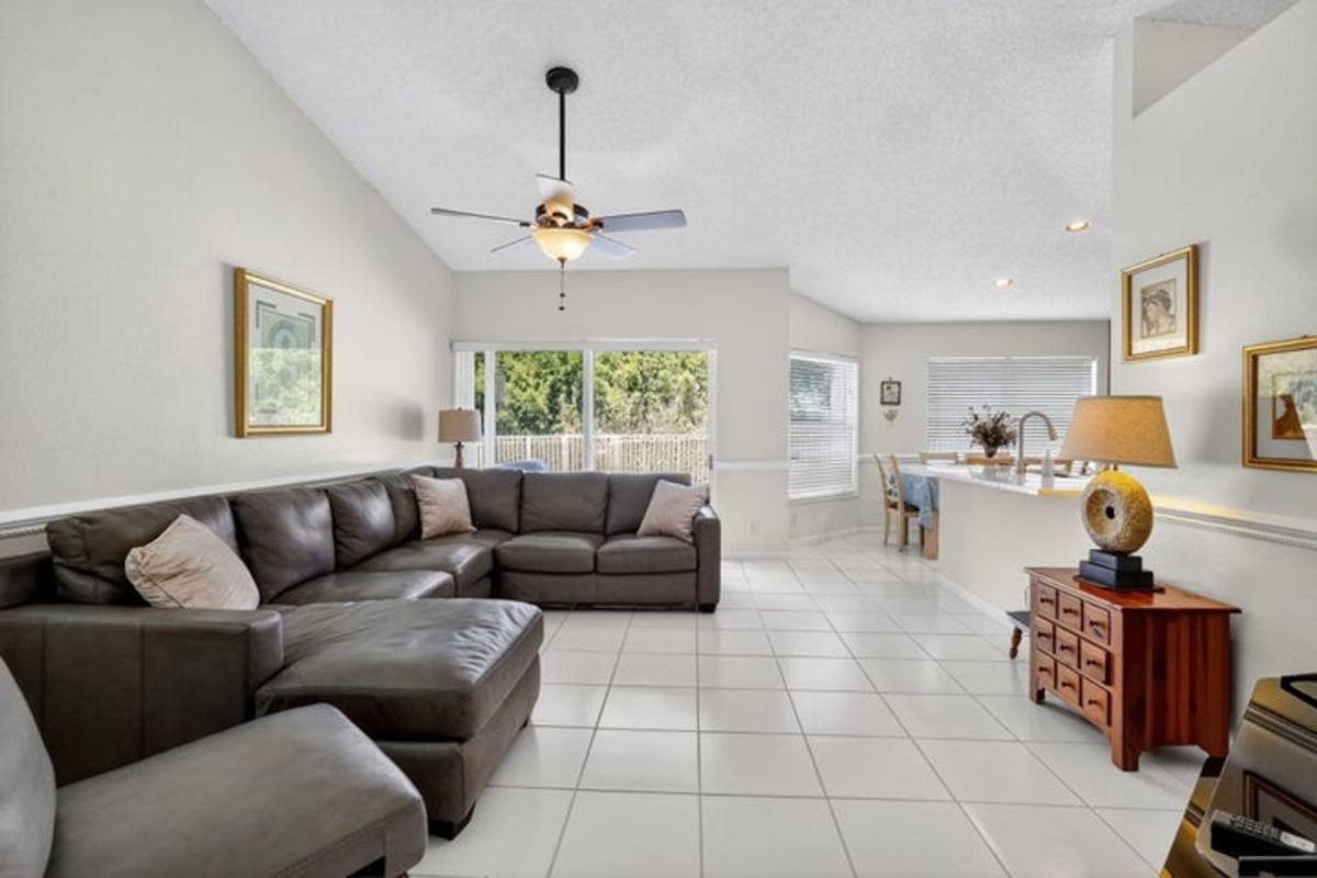 House for rent at 1520 S Club Dr, Wellington, FL 33414
