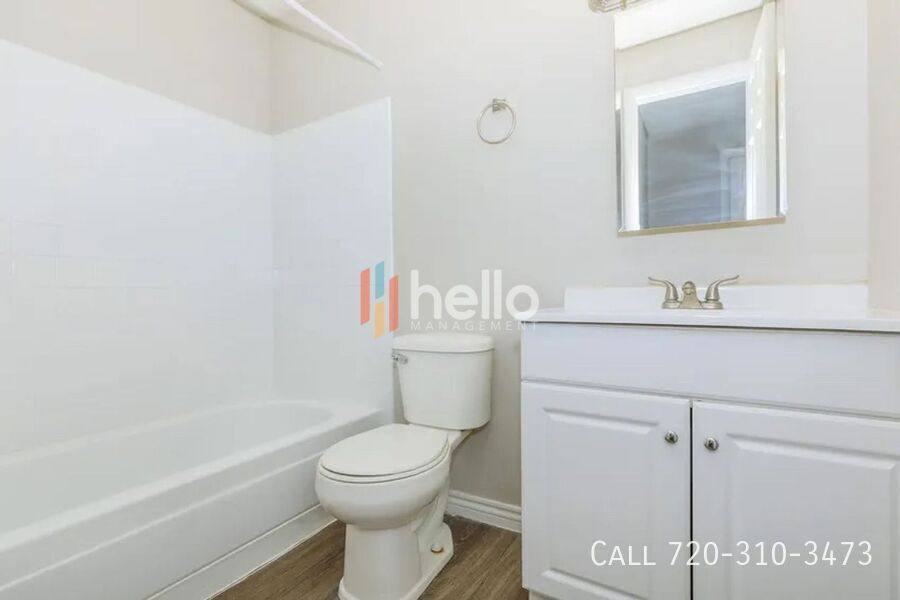 Apartment for rent at 11852 E 16th Ave, Aurora, CO 80010