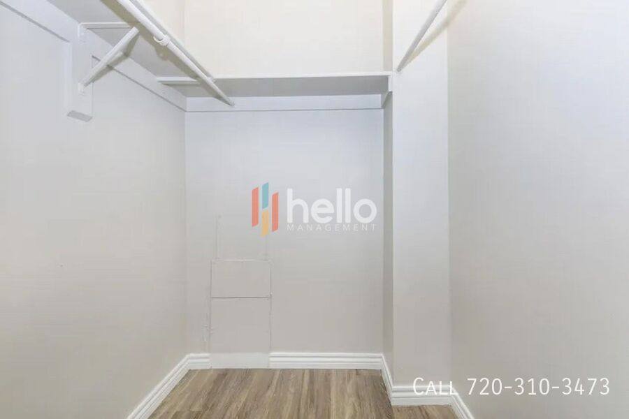 Apartment for rent at 11852 E 16th Ave, Aurora, CO 80010