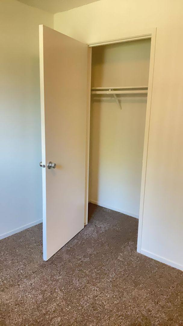 Apartment for rent at 4760 E Butler, Fresno, CA 93702