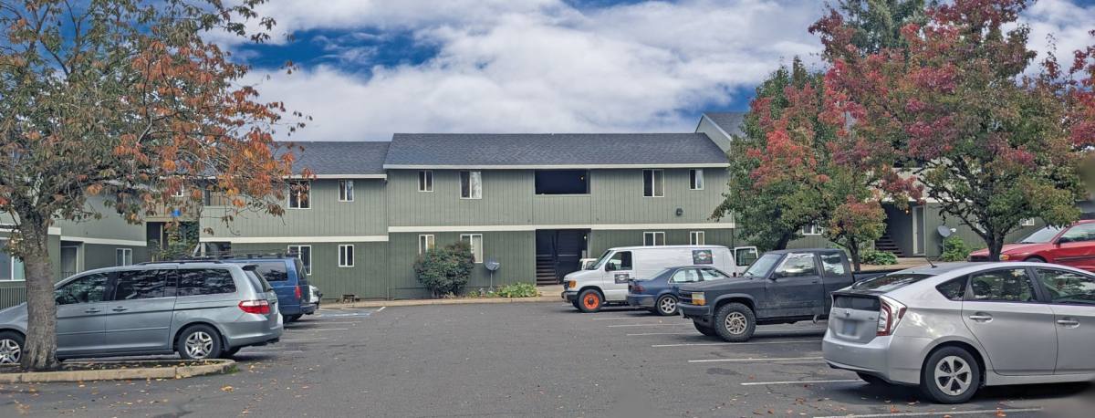 Apartment for rent at 855 SE Ford St, McMinnville, OR 97128