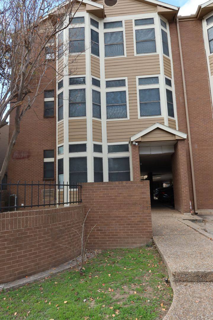 Apartment for rent at 2802 Nueces St #306, Austin, TX 78705