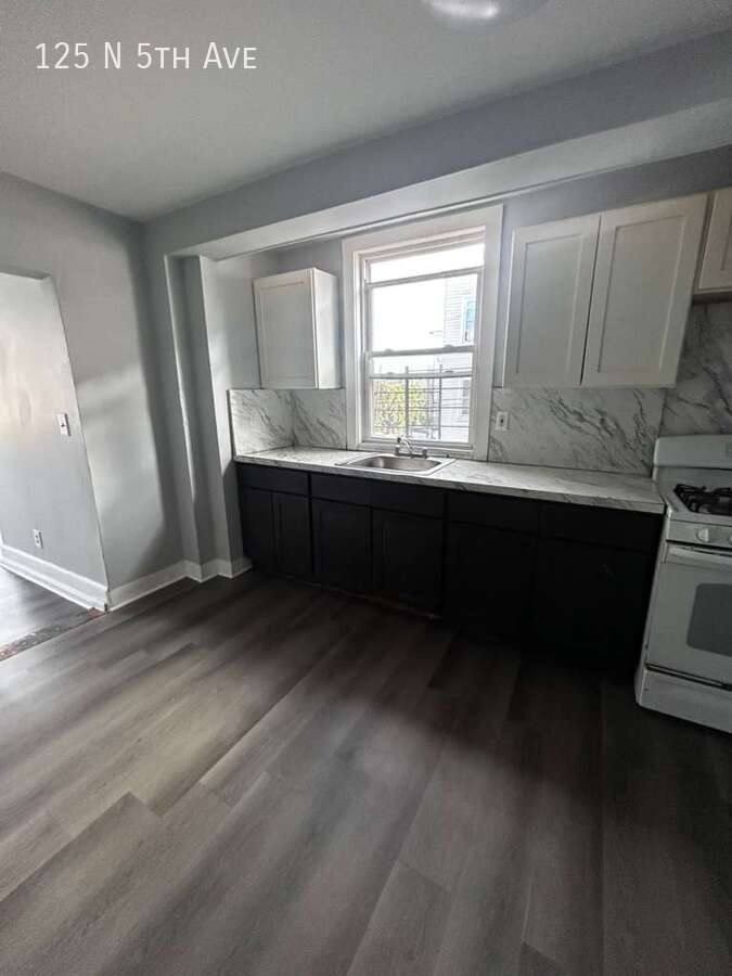 Apartment for rent at 125 N 5th Ave, Mount Vernon, NY 10550