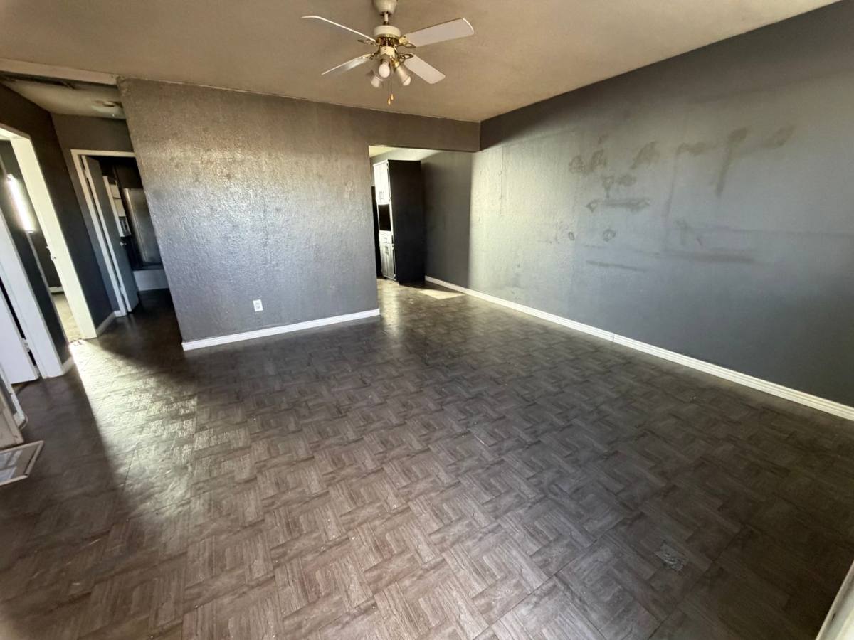Apartment for rent at 1033-1037 Alvarado Dr SE, Albuquerque, NM 87108