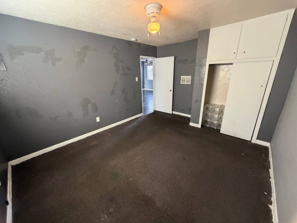 Apartment for rent at 1033-1037 Alvarado Dr SE, Albuquerque, NM 87108