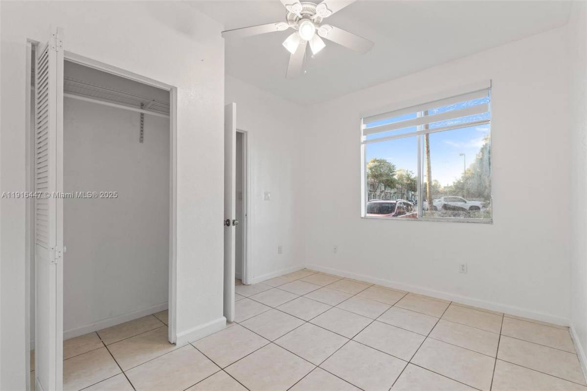 House for rent at 1406 SE 26th Court, Homestead, FL 33035