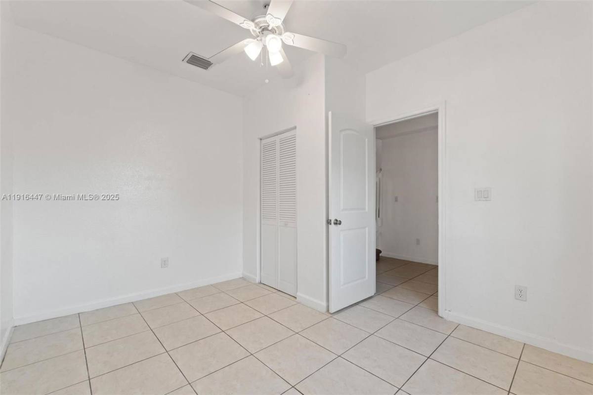 House for rent at 1406 SE 26th Court, Homestead, FL 33035