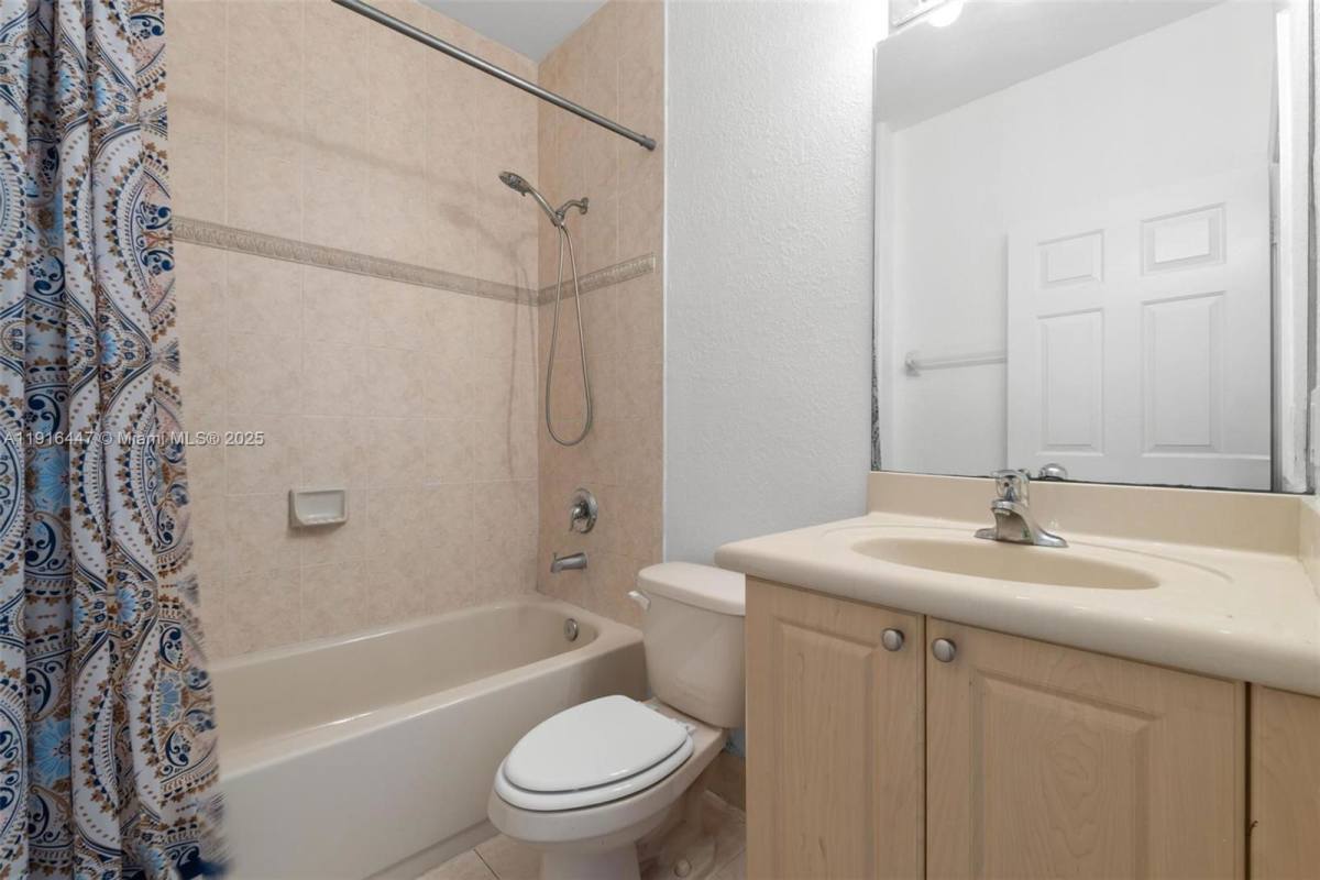 House for rent at 1406 SE 26th Court, Homestead, FL 33035