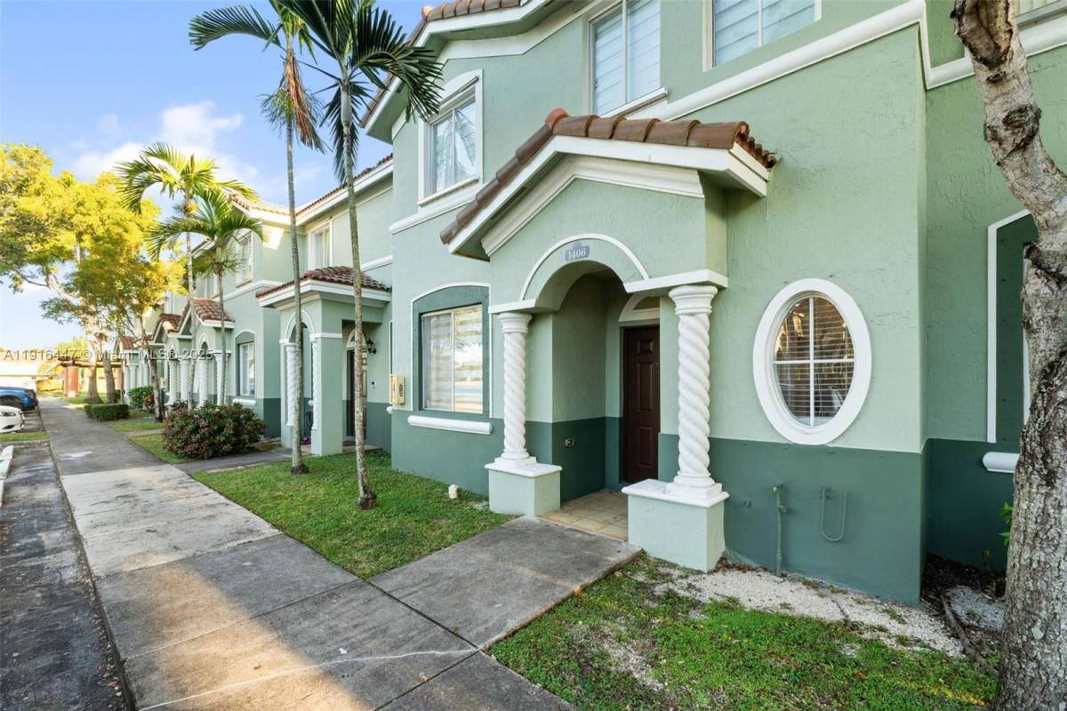 House for rent at 1406 SE 26th Court, Homestead, FL 33035