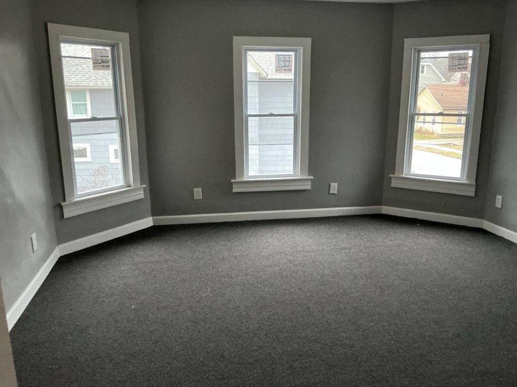 Apartment for rent at 7203 Indiana Ave #UP, Cleveland, OH 44105