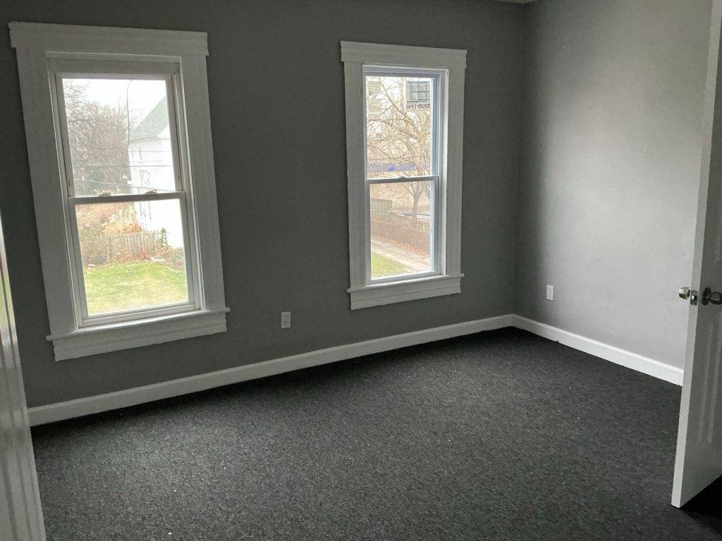 Apartment for rent at 7203 Indiana Ave #UP, Cleveland, OH 44105